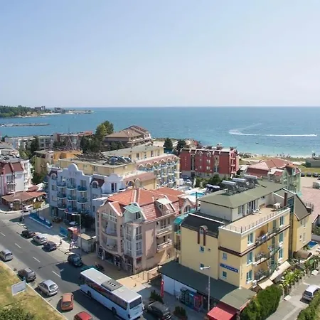 Riviera Hotel